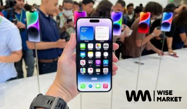 iPhone 15 iPhone 15